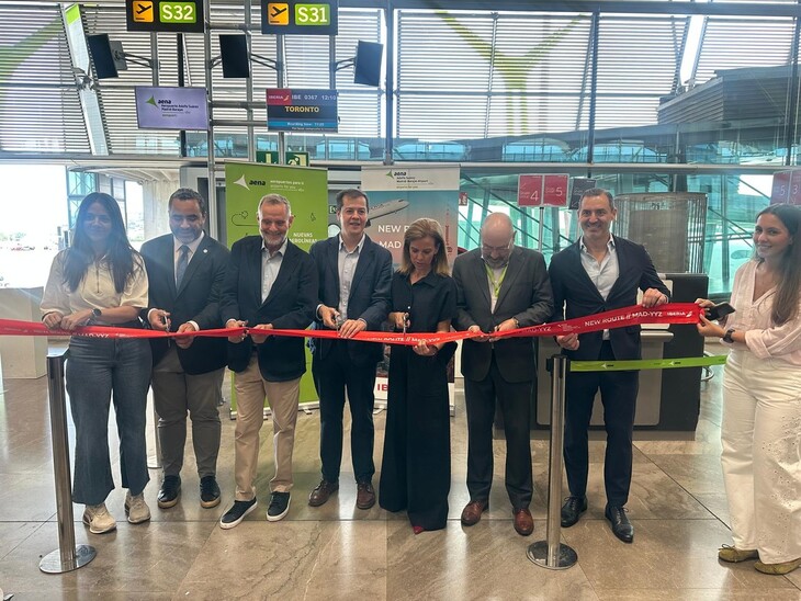 Iberia lanceert directe verbinding Madrid-Toronto met een bezettingsgraad van meer dan 95% op de eerste vlucht.